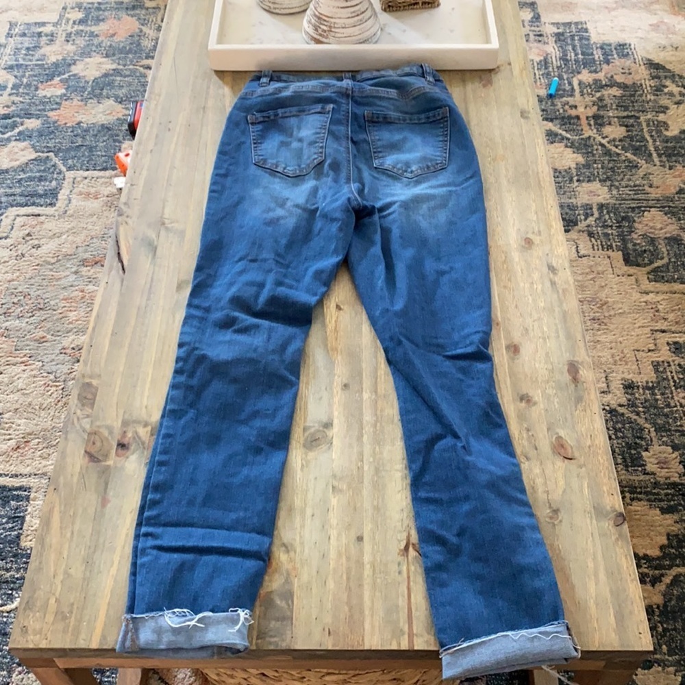 Refuge skinny jeans. J124 - Picture 3 of 6